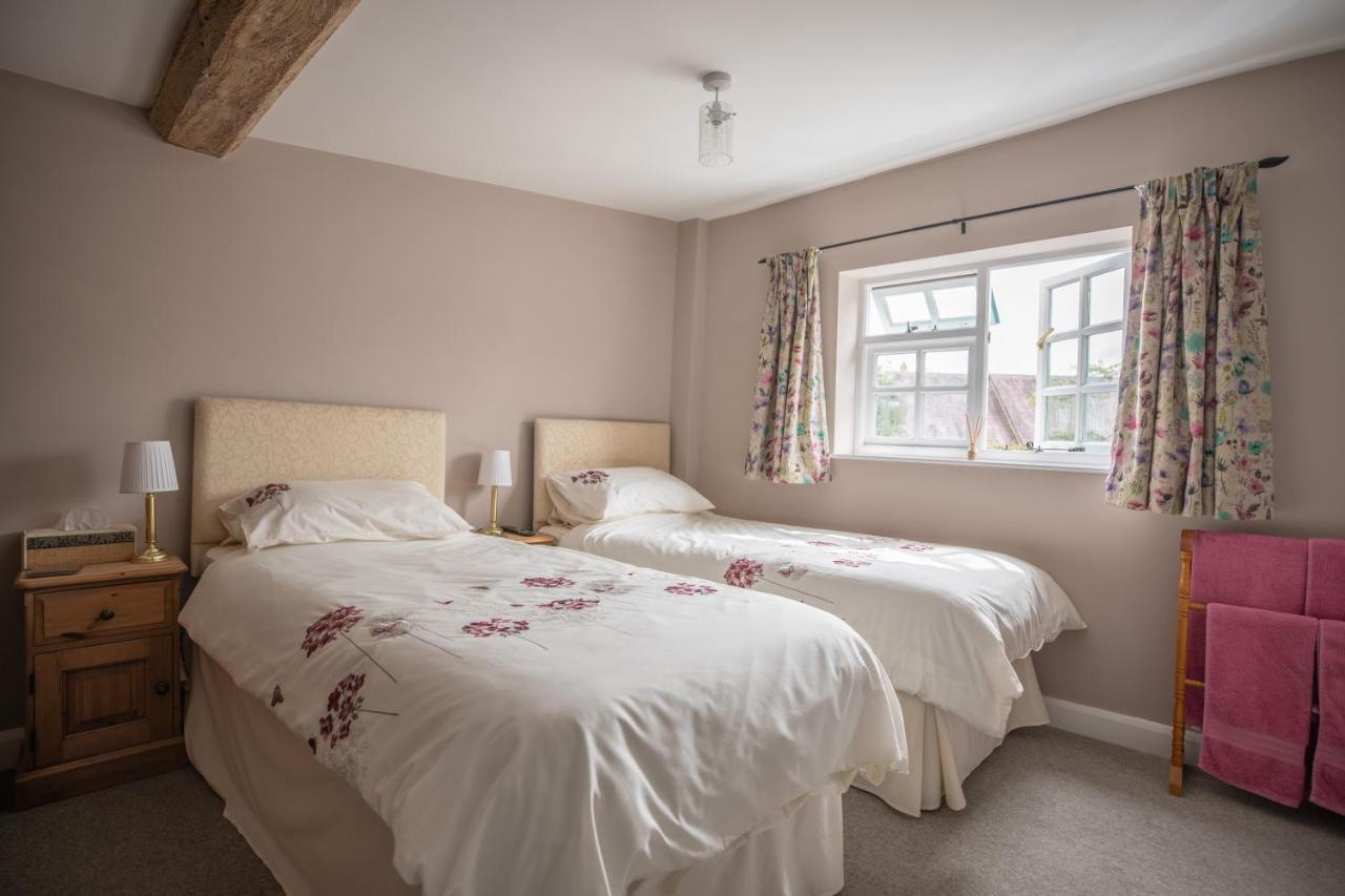 Old Beams Bed & Breakfast Bed & Breakfast Alcester Dış mekan fotoğraf